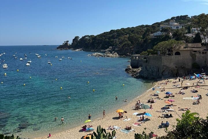 Costa Brava and Medieval Town Private Tour from Barcelona