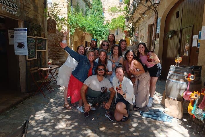 Costa Brava and Medieval Town Private Tour from Barcelona