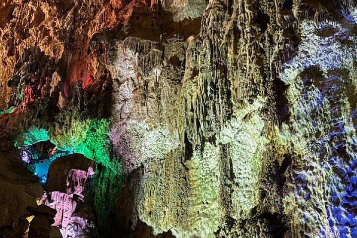 Busot Village and Canelobre Caves Tour from Alicante