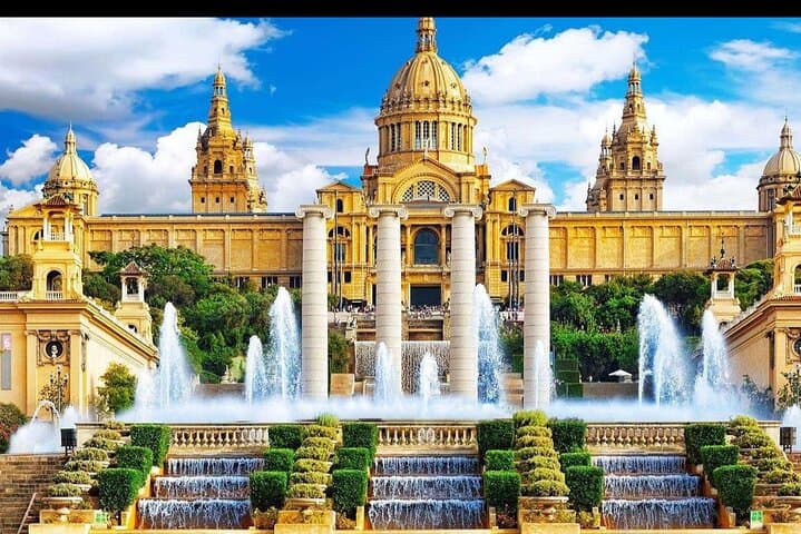 Private Transfer from Barcelona hotels to Barcelona Cruise Port