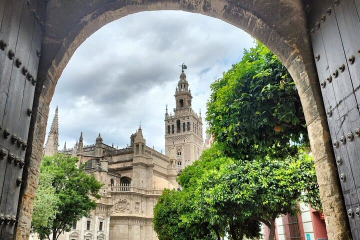 Alcazar and Cathedral of Seville Private Tour