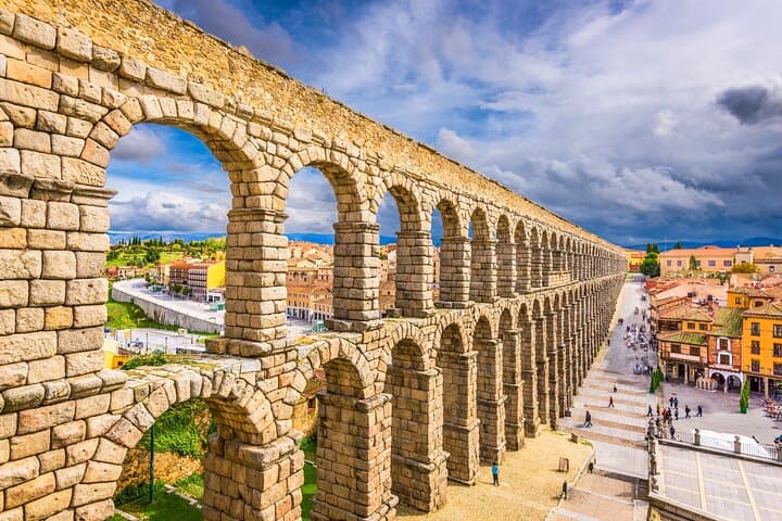 Private Madrid Escapade to Toledo and Segovia