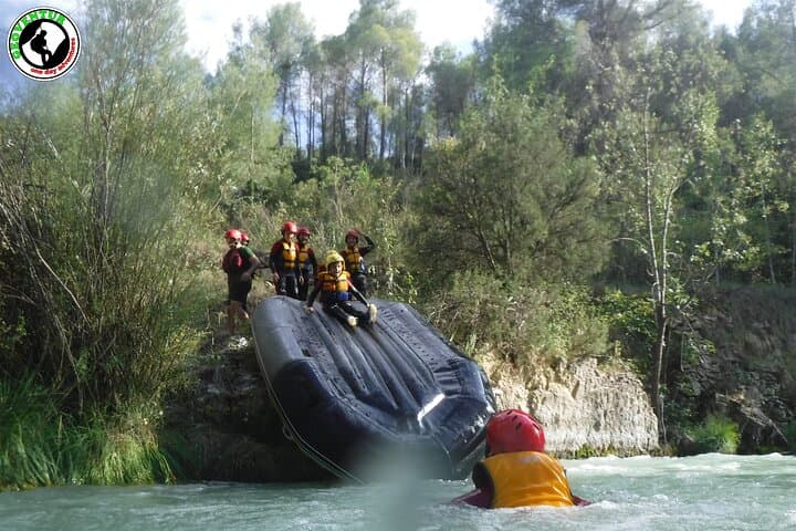 Slide rafting Teruel
