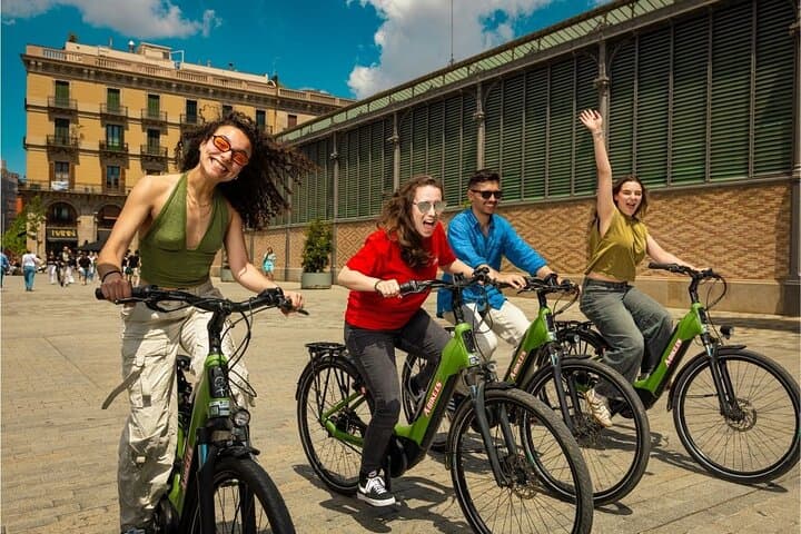 Barcelona Highlights E-Bike Tour