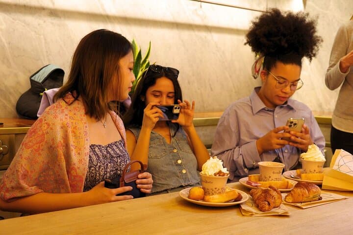 Private First Access Casa Batlló Experience With Breakfast