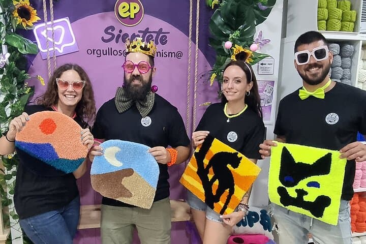 Tufting Workshop Create Your Custom Rug in Valencia