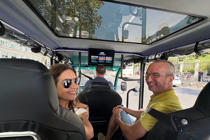 Private Tour with Tuk Tuk Zero : Historic Heart. 1hrs. 15min.