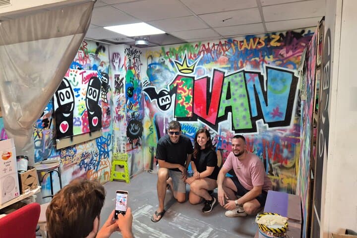 Graffiti Workshop and Valencian street art bike tour