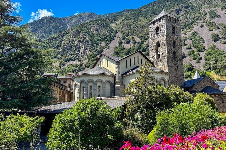 Andorra, France & Spain: 3 Countries in One Day from Barcelona