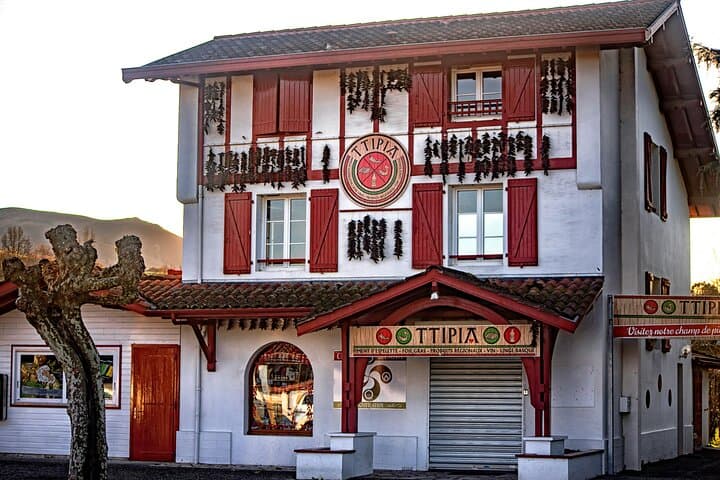 Tour of villages in the French Basque Pyrenees Sare, Ainhoa and Espelette