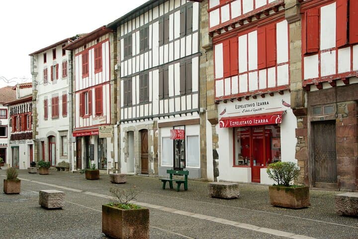 Tour of villages in the French Basque Pyrenees Sare, Ainhoa and Espelette