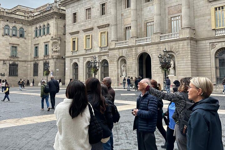 Barcelona Old Town and Gothic Quarter Private Guided Tour
