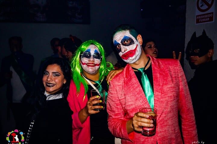 Madrid Pub Crawl: VIP Entry & Shots, Games (Kapital, Fitz, Shoko)
