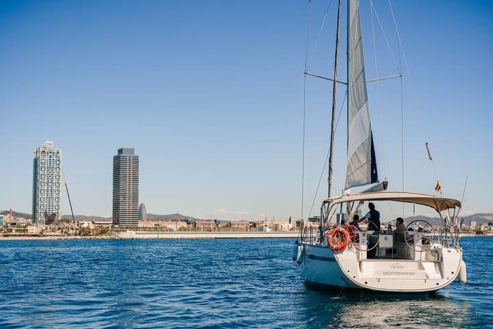 Sunset shared Sailing Excursion in Barcelona