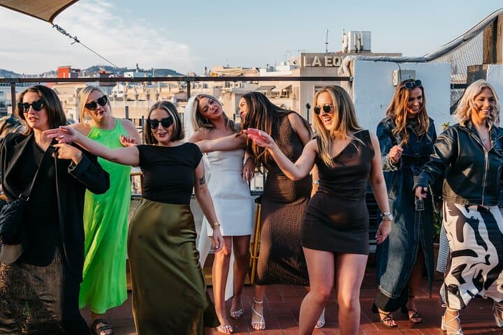 Madrid Rooftop Salsa Class with Bottomless Sangria