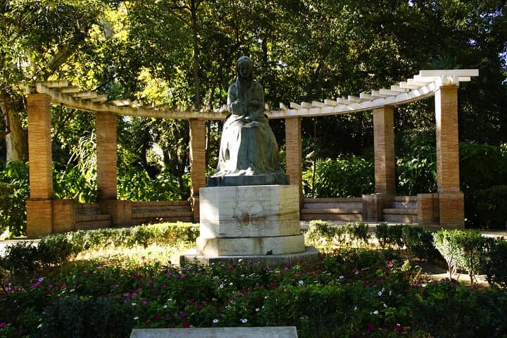 Highlights of Seville's Historic Heart: Private Walking Tour