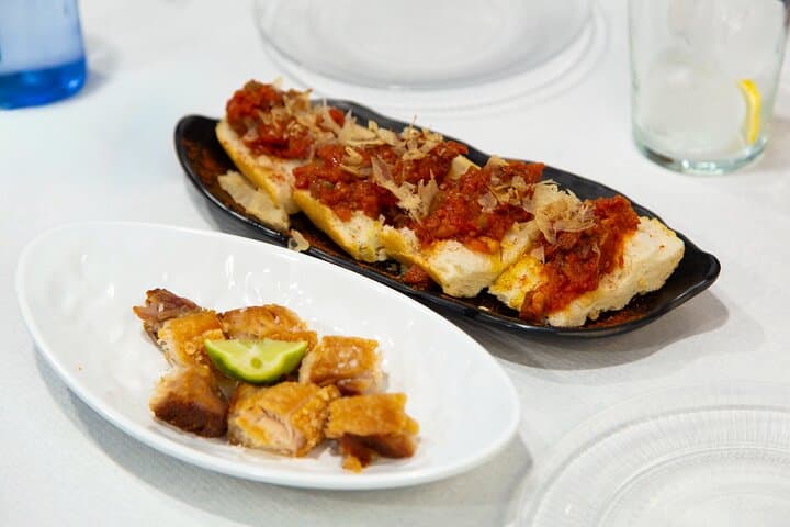 Tapas & Paella Experience | 3 Local places | Meet Travelers