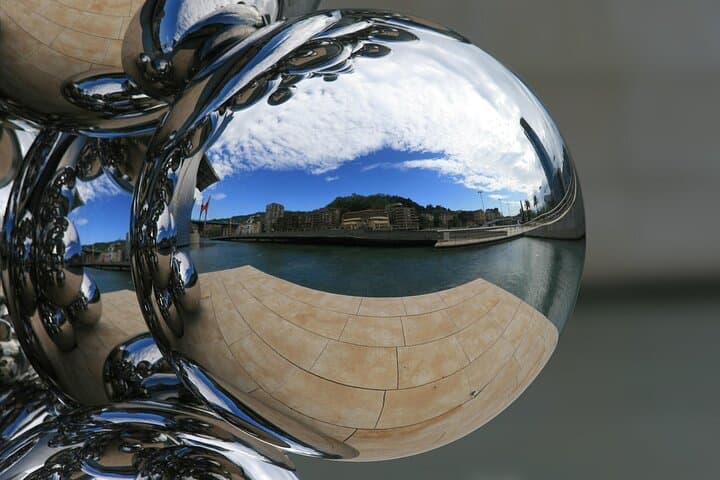 Bilbao Shore Excursion discovers the best of the city