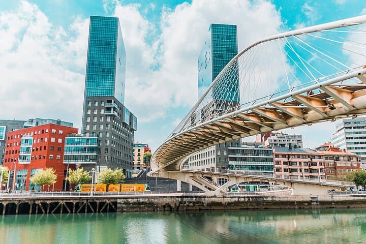 Bilbao Shore Excursion discovers the best of the city