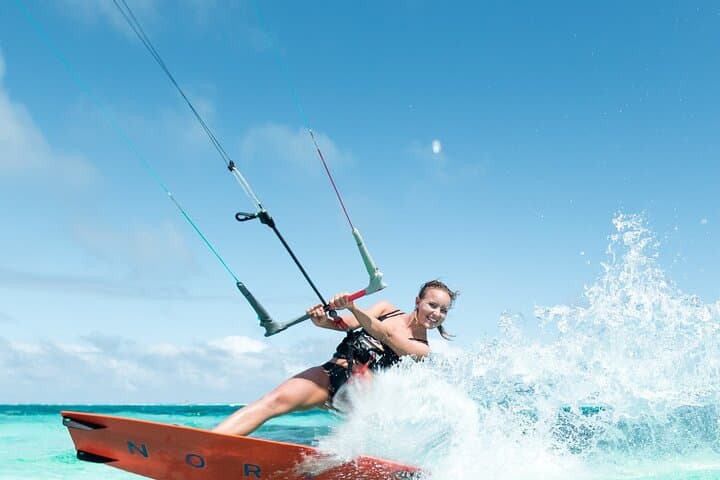 Kitesurfing Lessons in Mallorca for All Levels
