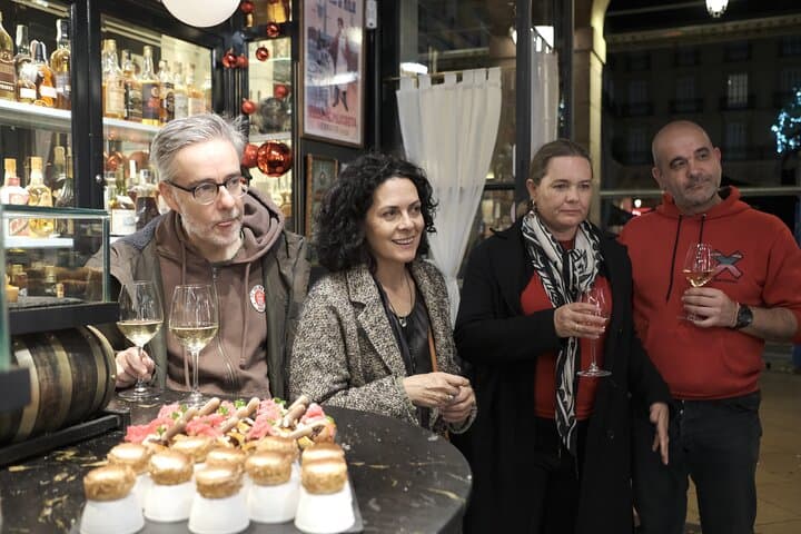 Bilbao Authentic Food Tour with 9 Pintxos and Local Drinks
