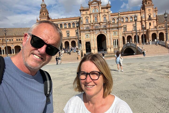 TOP Sevilla : Private Guided Tour with your mobile