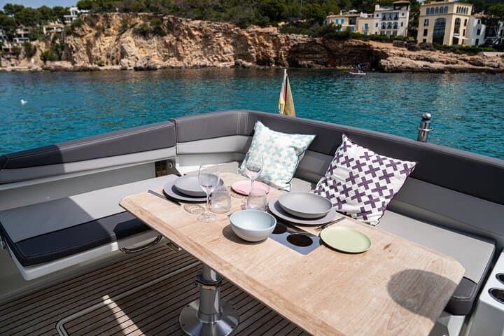 Private tour on motor yacht