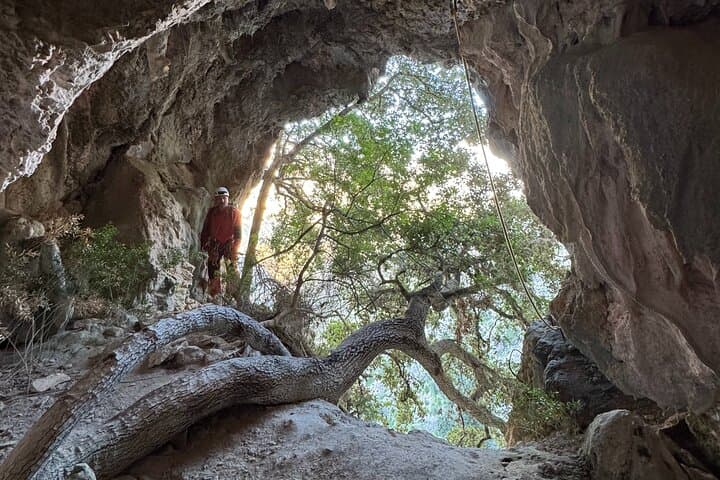 cave