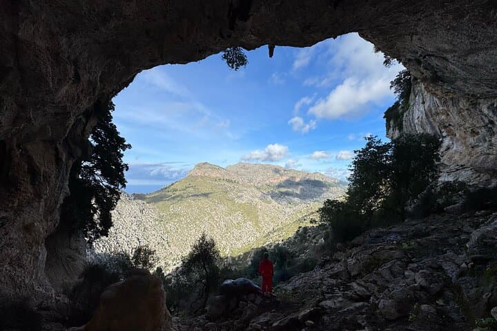 viewpoint - cave