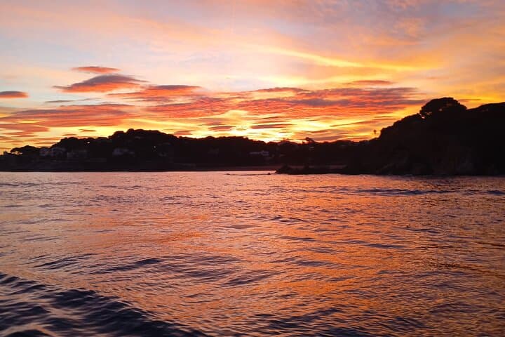 2-Hour Sunset on a Sailboat in Playa de Aro