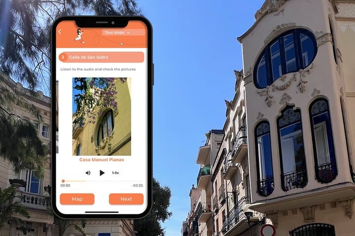 Essential Sitges : Self-Guided Tour created by local Official Guide