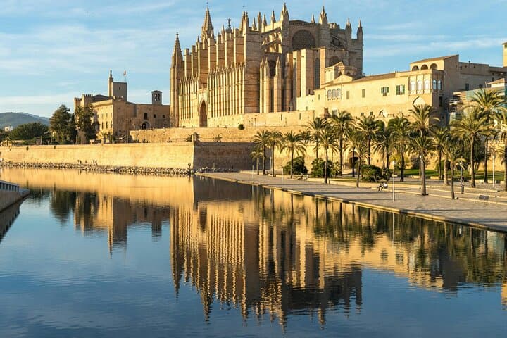 TOP Palma de Mallorca : Private guided tour with your mobile