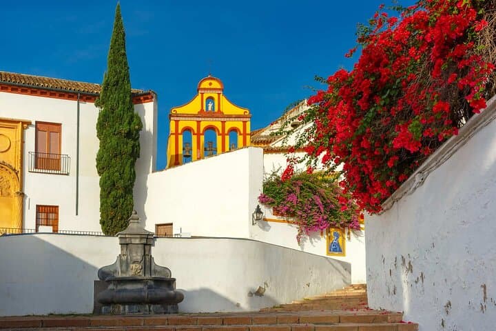 Hello Córdoba: Private 2-Hour Intro City Walk with Local Guide