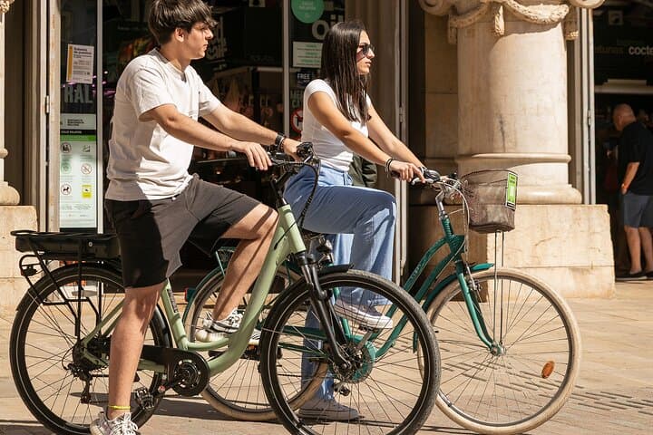 E-Bike Cecotec in Mercat Central