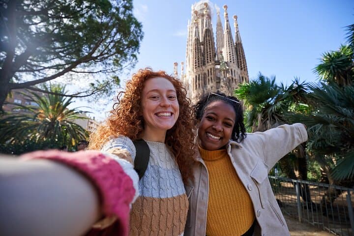 Sagrada Familia and Park Guell Private Barcelona Tour