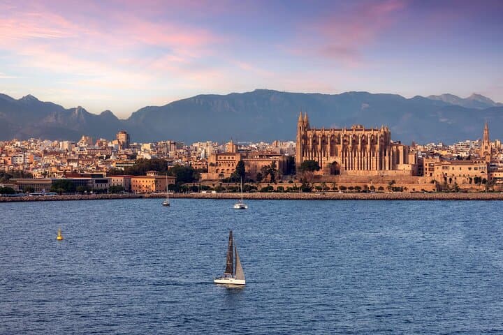 Special Sunset Cruise 3 Hours from Palma Bay