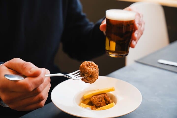 Gourmet Tapas and Wine Tour in Córdoba