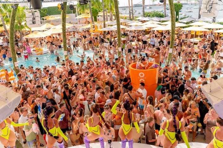 Ibiza Pool Crawl With O beach and Open bar