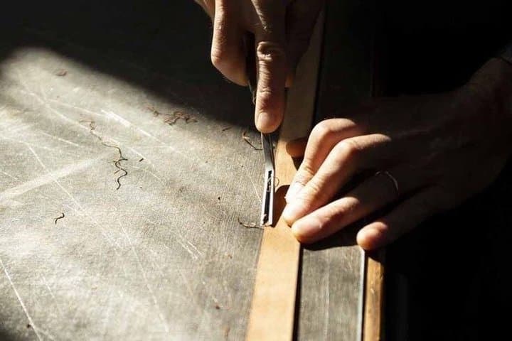Leathercraft workshop in Downtown Madrid