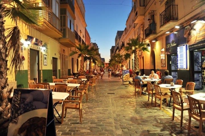 Exclusive Private Sherry Heritage and Cadiz Bay Experience