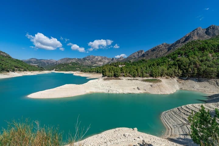 From Alicante/Benidorm: Guadalest & Algar Waterfalls Tour