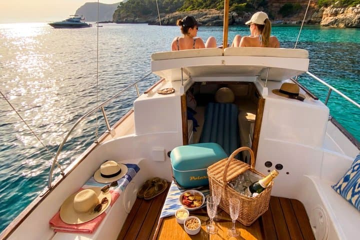 Private Boat Tour to Alcudia Pollensa and Formentor