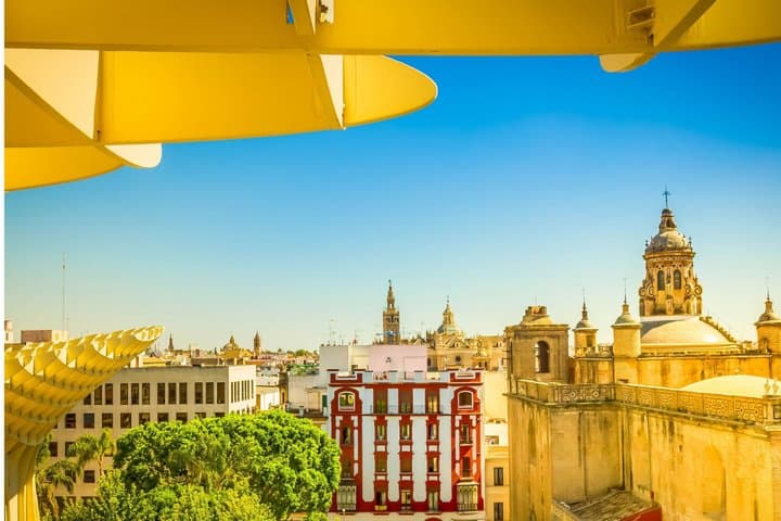 Alcázar tour and roof tour (no tickets)