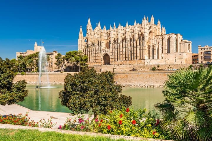 Palma de Mallorca Audioguided Walking Tour 2h and 25 reviews