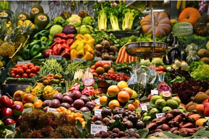 Barcelona Food Tour: Authentic Catalan Cuisine with Max 6 People