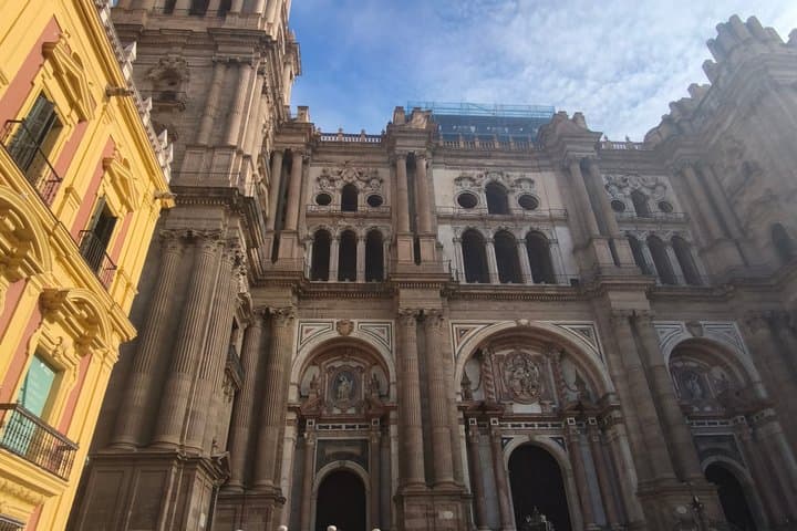 Malaga Tour in English Discover the City with Local Guide