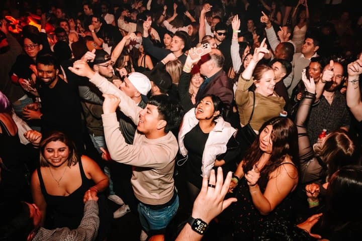 Ibiza Club Crawl with Hi Ibiza & Free Drinks