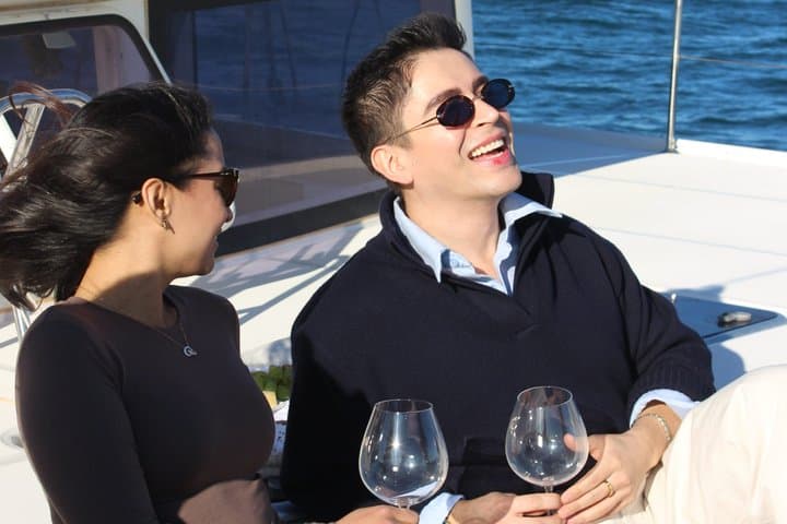 Barcelona Catamaran Sailing Tour with Drinks and Snacks
