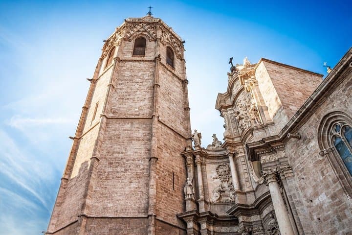 Valencia Cathedral and Holy Grail Tour with Fast Track Entry