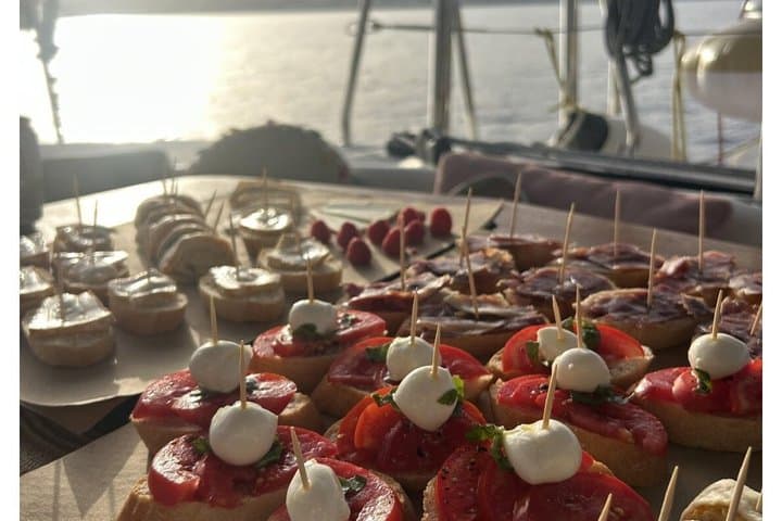 NEW Catamaran 2.5h Sunset Sail Manilva Tapas Welcome Drink Dolphin